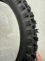 Pneu de moto vintage tout-terrain 90/100-20 BSA