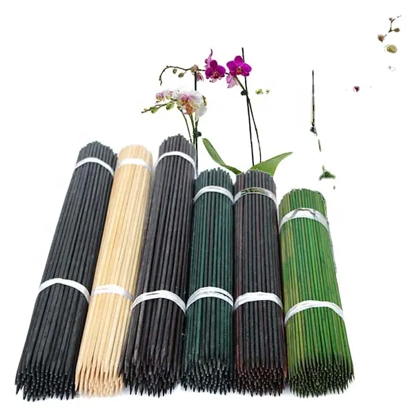 Berbagai batang bambu panjang festival warna 2.5-6mm untuk tanaman bunga pendukung tongkat Taman