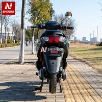 Moto électrique haute performance pour adultes et jeunes conducteurs, moteur puissant 1500W, longue autonomie, véhicule de trajet