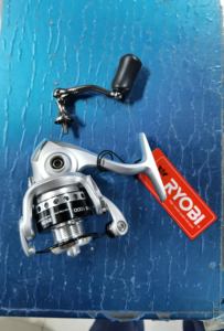 日本のリョービSMAP MINIスプール800金属パワーハンドル回転釣り塩水リール - Product Image 5