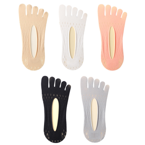 Femmes été cinq <span class=keywords><strong>doigts</strong></span> Yoga <span class=keywords><strong>chaussettes</strong></span> velours maille <span class=keywords><strong>chaussettes</strong></span> courtes anti-dérapant respirant décontracté Invisible section mince orteil fendu - Product Image 1