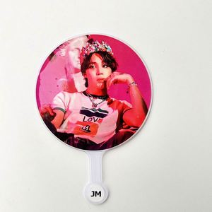 Abanico de Mano Mini Kpop Personalizado, Bonito Abanico de PVC de Doble Cara con Forma de Corazón - Product Image 4