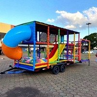 Aire de jeux intérieure mobile pour enfants avec piscine à balles, toboggans, trampoline, filet d'escalade, centre de divertissement familial commercial, garderie, crèche