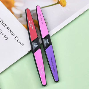 <span class=keywords><strong>Lima</strong></span> <span class=keywords><strong>de</strong></span> <span class=keywords><strong>Uñas</strong></span> Multifuncional <span class=keywords><strong>de</strong></span> <span class=keywords><strong>4</strong></span> Lados, <span class=keywords><strong>Lima</strong></span> Profesional para <span class=keywords><strong>Uñas</strong></span> Suaves y Brillantes, Logotipo Personalizado - Product Image 2