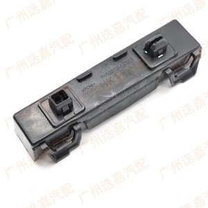 Honda 71505-TBA-A00 Rear Bumper <b>Bracket</b> Right Side For Civic 2016-2021 <b>Plastic</b> Used Part - Product Image 1