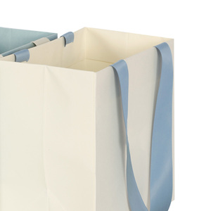 Matt Laminated Paper Shopping Bag with Wide Satin Handle Manufacturer Vietnam FSC Certified Boutique Packaging Supplier - Product Image 4