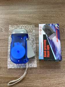 Mini <span class=keywords><strong>lampe</strong></span> <span class=keywords><strong>de</strong></span> <span class=keywords><strong>poche</strong></span> d'urgence <span class=keywords><strong>à</strong></span> 3 LED production d'énergie automatique manuelle porte-clés pratique torches <span class=keywords><strong>de</strong></span> <span class=keywords><strong>poche</strong></span> <span class=keywords><strong>lampe</strong></span> en plastique ABS - Product Image 6