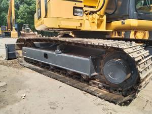 Mini pelleteuse sur chenilles KOMATSU PC70-8 d'occasion Modèle 7 tonnes Capacité du godet 3m Bonne condition avec moteur de pompe à moteur - Product Image 6