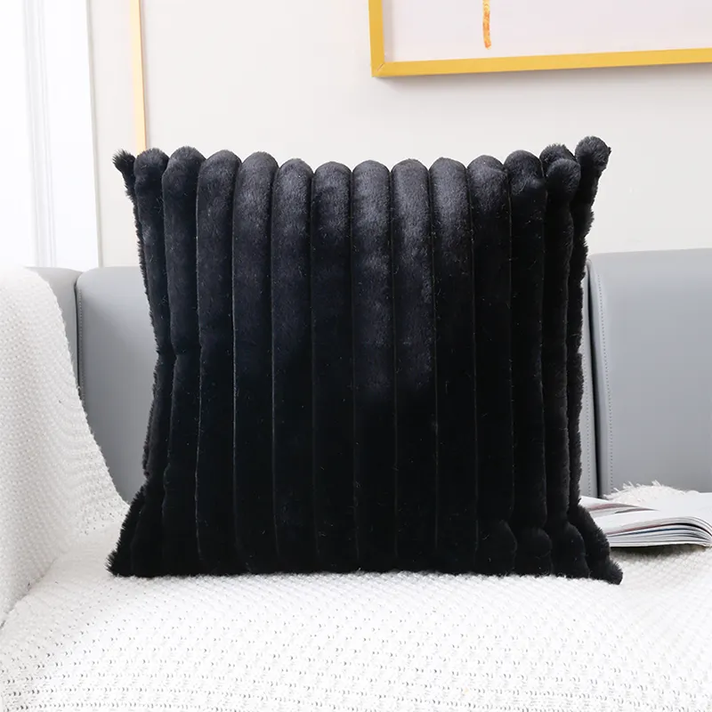Housse de coussin en fausse fourrure de couleur unie, taie d'oreiller décorative rayée pour chaise et canapé