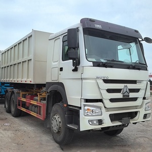 Xe chở rác cần cẩu hàng đầu Trung Quốc 30m3, xe chở rác Trung Quốc 40 tấn, xe chở rác Sinotruk Howo 6x4, giá xe chở rác - Product Image 5