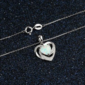 Collana con Ciondolo a Cuore in Opale Classico in Argento Puro 925 - <span class=keywords><strong>Regalo</strong></span> per San Valentino e <span class=keywords><strong>Anniversario</strong></span> per la <span class=keywords><strong>Fidanzata</strong></span> - Product Image 5