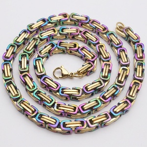 Collar de Cadena Bizantina de Titanio para Niños al por Mayor, Chapado en Oro de 18K y Platino, Colores Rojo, Arcoíris, Negro y Azul, Ideal para Aniversarios - Product Image 2