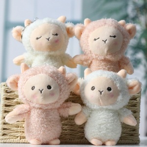 Giocattoli <span class=keywords><strong>Megan</strong></span> Cartoon Claw Machine, Portachiavi in peluche a forma di pecorella, Simpatico agnello di peluche, Bambola in cotone morbido, Regalo in peluche per bambine - Product Image 2