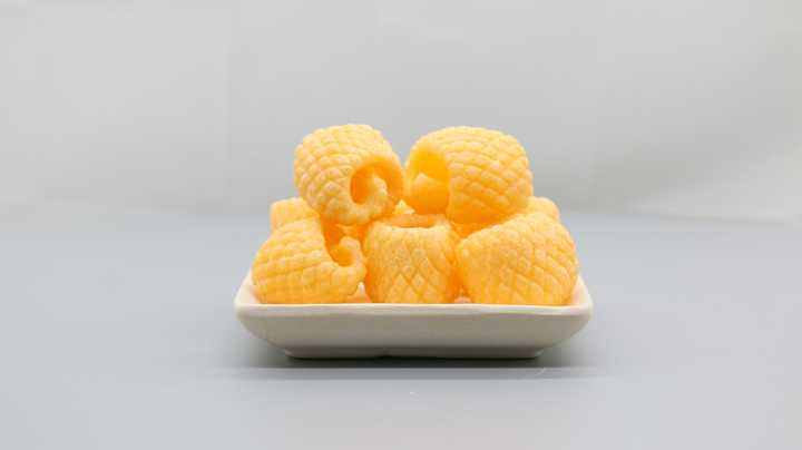 China Exports Popular Seafood Snack Large Quantities of Squid Flavor Puffed Snacks for Commercial Use China Exports Popular Seafood Snack Large Quantities of Squid Flavor Puffed Snacks for Commercial Use