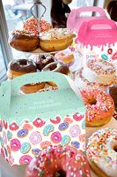 Boîte à donuts écologique réutilisable biodégradable, sacs à bonbons pour fêtes, sacs cadeaux pour enfants, fournitures et décorations pour fêtes d'anniversaire