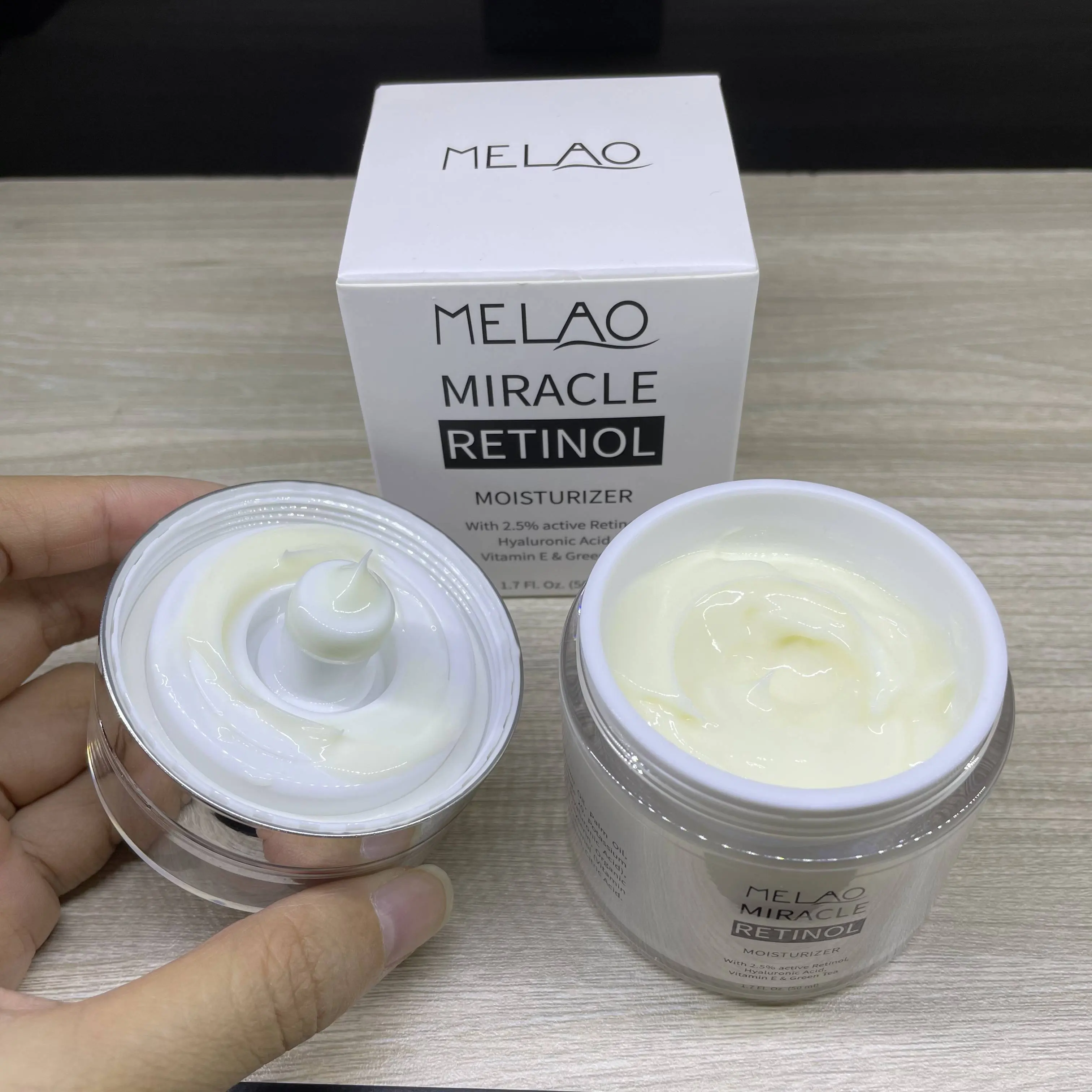 Kustom Kualitas Tinggi Label Pribadi Anti Penuaan 2.5% Retinol Krim Mata Pelembab 1.7 FlOz Pemutih Wajah Krim Retinol