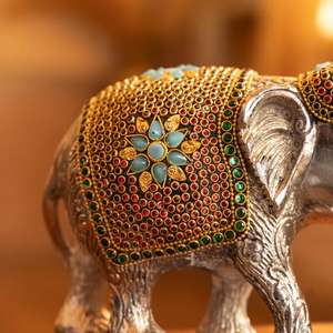 ชุดรูปปั้นช้างชุบเงิน 3 ชิ้น พร้อมงานฝังหิน รูปปั้นช้างประดับตกแต่งบ้าน งานฝีมือ สำหรับตกแต่งบ้านตามหลักวัสดุศาสตร์ วาสตุ และเป็นของขวัญ - Product Image 2