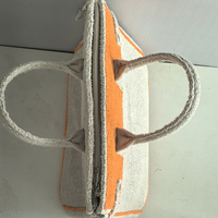 Sac à bandoulière pour femme tendance et très vendu avec poche pour serviette
