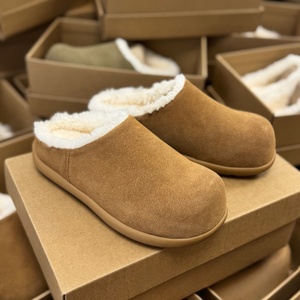 Giày bốt tuyết len cao cấp 2025 thiết kế độc quyền dành cho nam và nữ, kiểu dáng đi bộ, lót bông, đế dày, kiểu UGG - Product Image 3