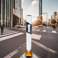 Autoroute voie trafic délinéateur poste PVC caoutchouc blanc haute réflexion Vertical monté au sol Flexible caractéristique avertissement routier