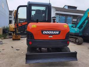 Excavadora de cadenas compacta Doosan DH60-7 usada, 6 toneladas, pocas horas, buen estado, en venta, serie Gold Mini - Product Image 5
