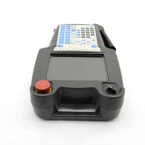 Unidad de Control Fanuc Serie 30i Modelo B A05B-2256-C100 para Centros de Mecanizado Multieje y Automatización Industrial Compleja - Product Image 4