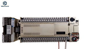 FX2N-64MR-001 PLC ตัวควบคุมลอจิกแบบตั้งโปรแกรมได้ โมดูลควบคุมอุตสาหกรรม ถอดประกอบแล้ว ทดสอบการทำงานของฟังก์ชันการเขียนโปรแกรมอย่างเต็มที่แล้ว - Product Image 1