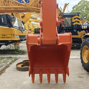 Excavadora HITACHI ZX130 Usada de 13T, Alta Calidad y Precio Accesible, Ideal para Grandes Obras de Construcción - Product Image 6