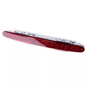 Feu Stop Central (Troisième Feu Stop) pour Mercedes-Benz R230 2001-2012 Blanc Rouge Noir Pièce M041 - Product Image 4