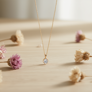 Collana in acciaio inossidabile Virgo con ciondolo minimalista placcato oro per donna da indossare tutti i giorni - Product Image 4