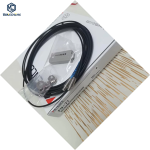 Capteur à fibre optique réfléchissant longue portée FU-71, filetage M4, câble de 2 m à découpe libre pour l'automatisation industrielle - Product Image 1