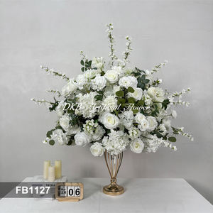 Boule de fleurs artificielles en soie réaliste pour centre de table de mariage, toile de fond pour fêtes en extérieur et événements de rentrée scolaire - Product Image 2