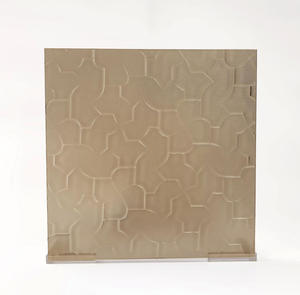 Vidrio Estampado Transparente de 4mm 5mm de Fábrica China, con Patrones de Flor de Néfrita, Nashji, Wanji y Mayflower, para Decoración y Ventanas - Product Image 3
