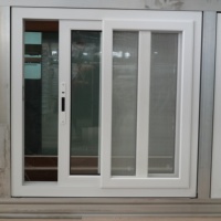 Ventanas de PVC Abatibles con Doble Acristalamiento, Aislamiento Térmico y Resistencia al Viento, Material UPVC, Personalizadas