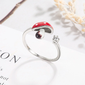 Bague champignon vintage inspirée de Bobo Natura pour femmes Dainty Red Fly Agaric Mushrooms Good Luck Wedding Jewelry - Product Image 3