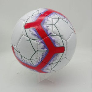 ไม่ใช่. ฟุตบอลเย็บด้วยเครื่องจักร ดีไซน์ปี 2025 ใช้ได้หลายกีฬา ทนทาน ต่อการ<span class=keywords><strong>เตะ</strong></span> ขายส่ง ฟุตบอล<span class=keywords><strong>โลก</strong></span>ปี 2026 - Product Image 2