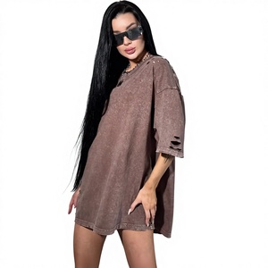 T-shirt Homme Ample et Respirant en Coton, Style Européen et Américain, Nouveau, Délavé, Effet Usé et Déchiré, Manches Courtes, Tendance Rétro - Product Image 1