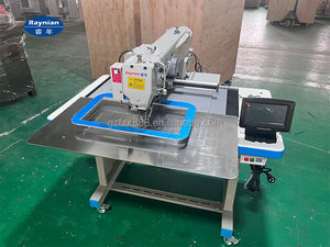 La machine à coudre programmable par ordinateur Raynian-3520F convient aux modèles de sacs et de chaussures industriels. - Product Image 4