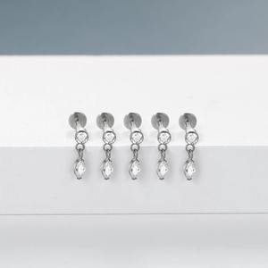 Clous d'<span class=keywords><strong>oreille</strong></span> en forme <span class=keywords><strong>de</strong></span> coquillage, sans fil, plaqués PVD, pour perçage d'<span class=keywords><strong>oreille</strong></span>, faciles à nettoyer, maintiennent <span class=keywords><strong>l</strong></span>'hygiène, alliage <span class=keywords><strong>de</strong></span> titane ASTM-F-136, mariage - Product Image 2