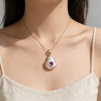 Pendentif irrégulier en perle baroque d'eau douce naturelle, plaqué or, zircon coloré, faible MOQ, vente en gros pour la fabrication de bijoux