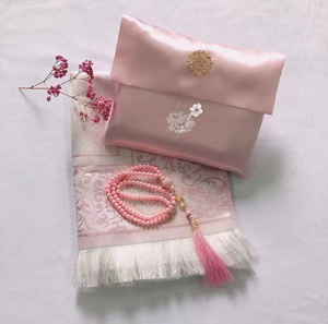 Muslimischer Gebets teppich Set mit elegantem Beutel 99 Perlen Perlen gebet Tasbih Tragbare Gebets matte für Frauen Eid Hochzeits geschenke - Product Image 5