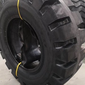 Pneu tout-terrain pour charges lourdes HILO 35/65R33, grand pneu radial OTR pour camion benne minier - Product Image 2