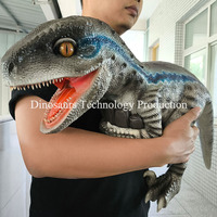 Marionnette de dinosaure animatronique pour divertissement familial, marionnette ou accessoire de Velociraptor pour enfants, à vendre