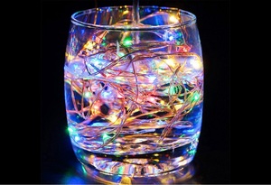 Guirnalda de Luces LED con Cable de Cobre, 300 LED, Blanco Cálido, Control Remoto, Regulable, Iluminación Decorativa Interior, Funciona con Pilas - Product Image 4