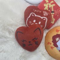 Boutons personnalisés en métal, imprimés numériquement, motifs animaux, boutons Kpop personnalisés, souvenirs en peluche Minky, vente en gros directe d'usine, populaires