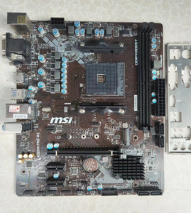 MSI A320M PRO-M2 Bo mạch chủ VGA + DVI AM4 AMD DDR4 32G - Product Image 3