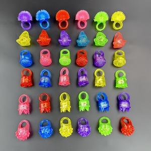 Светящиеся LED-кольца оптом для вечеринок, 3 режима мигания, из TPR, унисекс, украшения, игрушки для Рождества/класса/Пасхи - Product Image 2