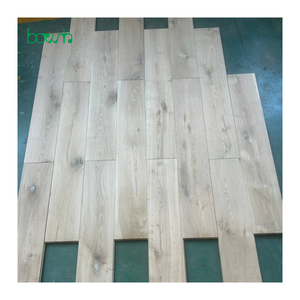 Suelo de <span class=keywords><strong>Madera</strong></span> de Roble Rústico sin Acabado, Ecológico, Grado CD, Parqué de Roble Blanco Europeo, <span class=keywords><strong>Precio</strong></span> Bajo para Dormitorio y Sala de Estar - Product Image 1