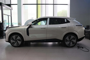 Vendita calda Lynk & <span class=keywords><strong>co</strong></span> 08 Em-p 2025 Link <span class=keywords><strong>Co</strong></span> 08 nuova auto ad energia aspetto moda elettrica grande spazio 5 posti veicolo ibrido SUV - Product Image 6