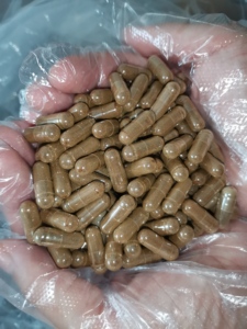 Hoge Kwaliteit <span class=keywords><strong>Tongkat</strong></span> <span class=keywords><strong>Ali</strong></span> <span class=keywords><strong>Extract</strong></span> 100% Kruiden <span class=keywords><strong>Tongkat</strong></span> <span class=keywords><strong>Ali</strong></span> Capsules Fabriek Levering Groothandelsprijs - Product Image 2